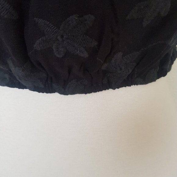 Mustard Seed Floral Embroidered Black Ruffle Crop - Picture 4 of 7